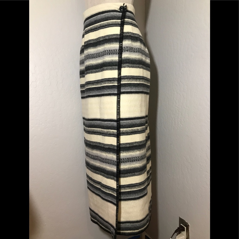 Bussing Long Wrap Skirt Native Blanket Feel View 3